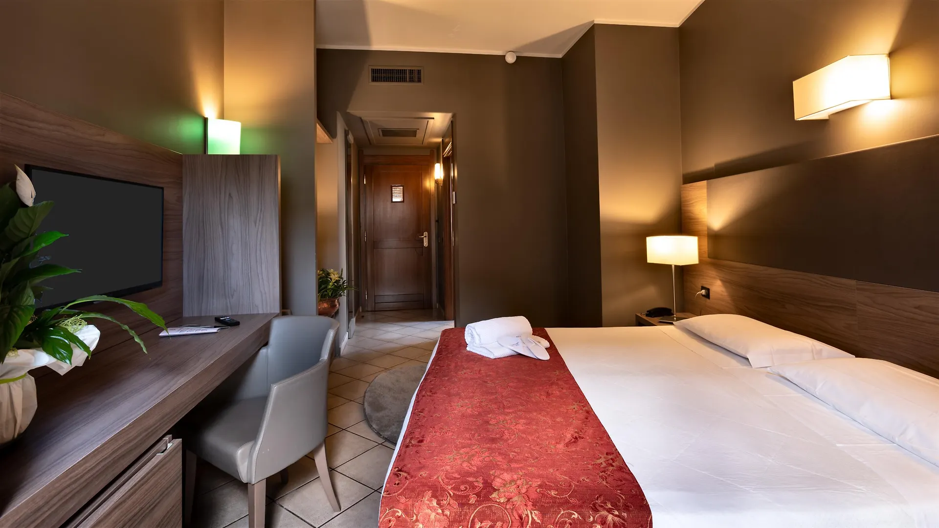 ****  Hotel Sunflower Milan Italy